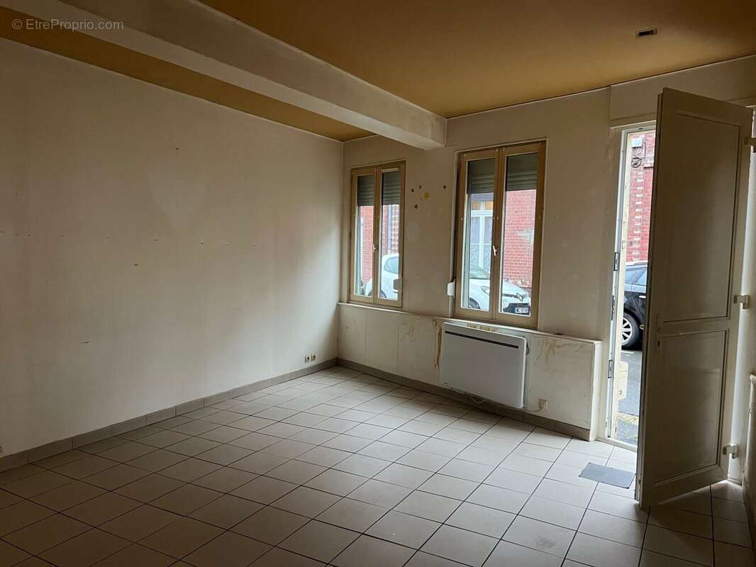 Maison à CHAUNY
