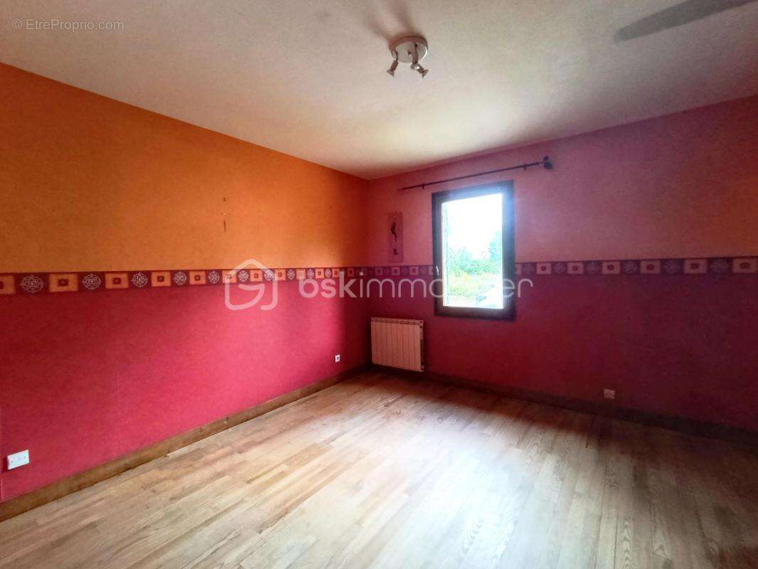 Maison familiale de 207 m² sur 7 120 m² de terrain – Calme absolu à Mandeville En Bessin - photo 9