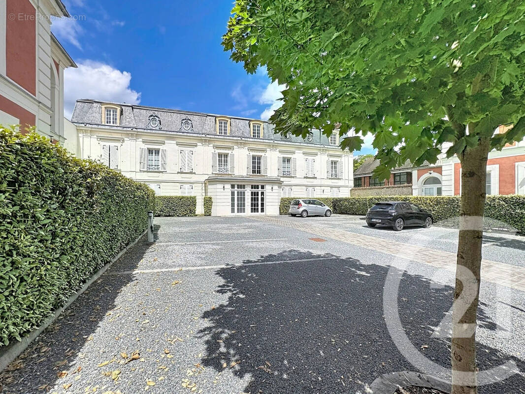 Appartement à FONTAINEBLEAU