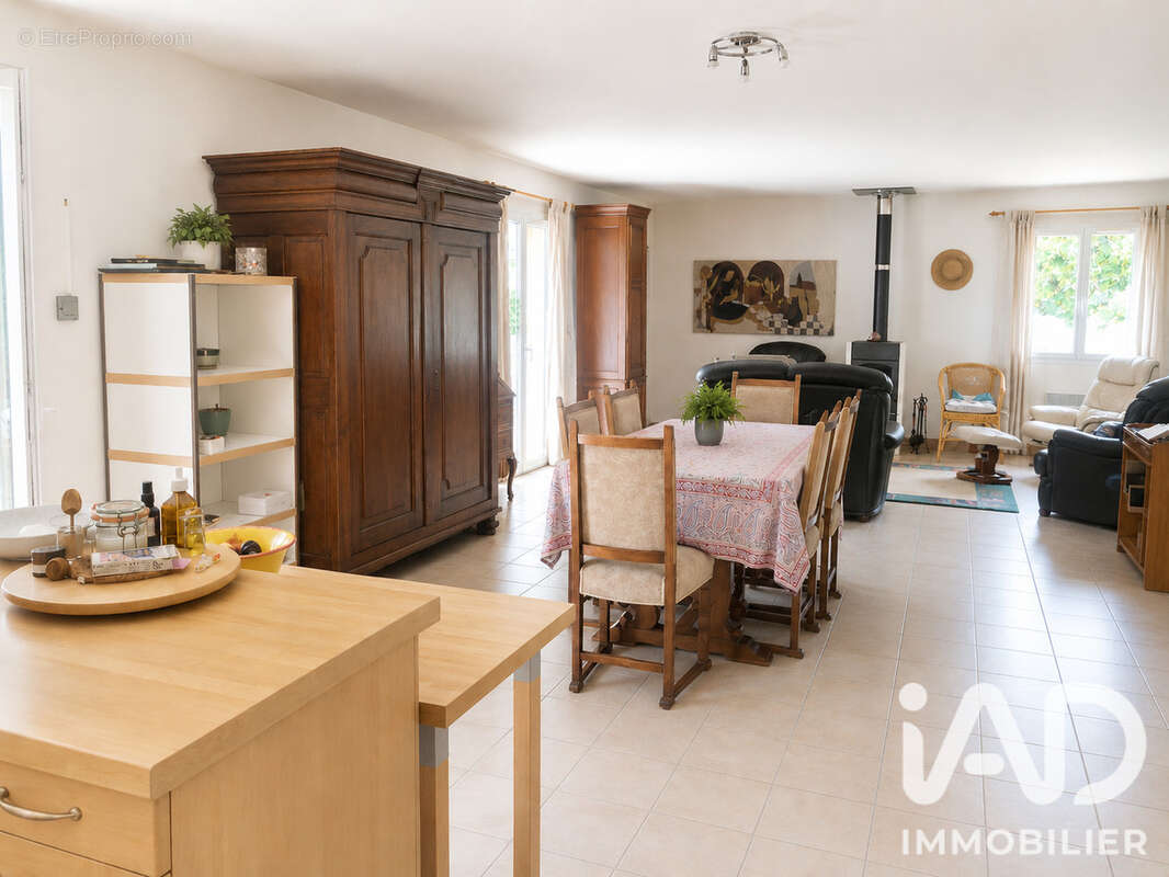 Maison 158 m² à Curnier  - photo 9