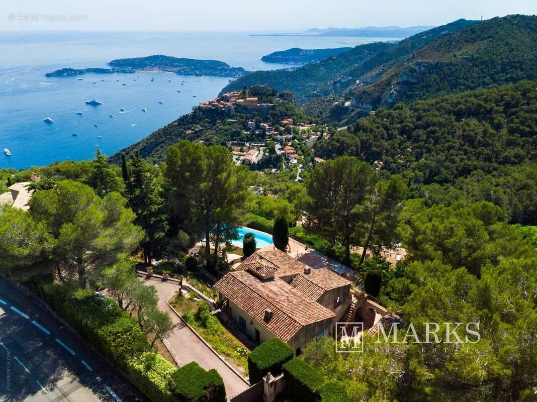 Villa provençale avec vue panoramique sur la Méditerranée et le village d'Èze - photo 3