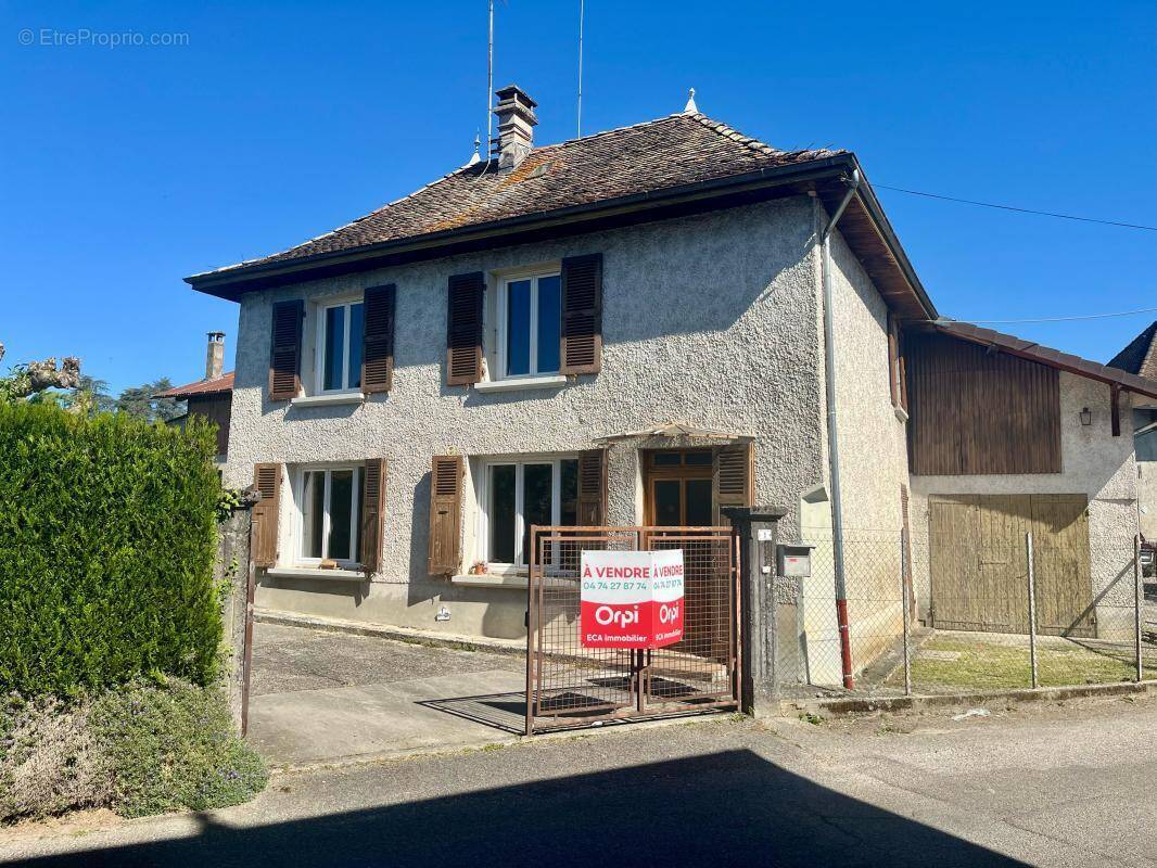 Maison à LES AVENIERES