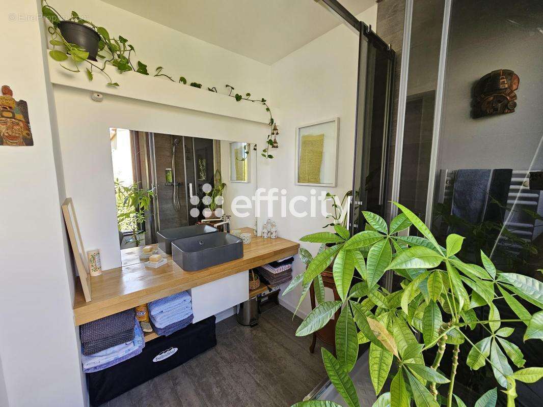 Maison à AIX-EN-PROVENCE