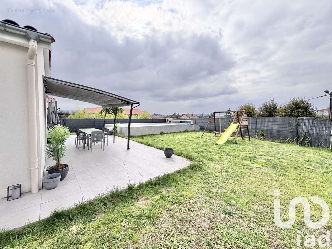 Photo 5 - Maison à ROCHE-LA-MOLIERE