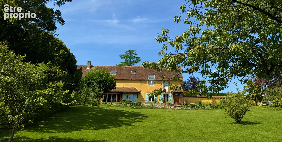 Ensemble de deux bâtisses à vendre - photo 2