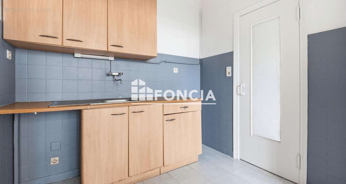 Nice rue parmentier studio 28m2 en rdc a renover + cave - photo 8