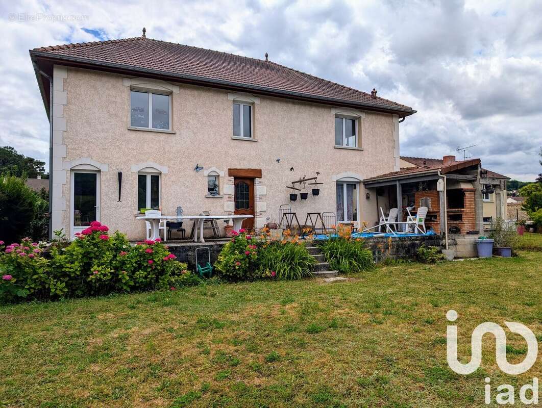 Photo 2 - Maison à SAINT-MARTIN-D'ABLOIS