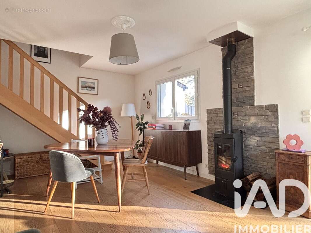 Photo 2 - Maison à LA CHAPELLE-SUR-ERDRE