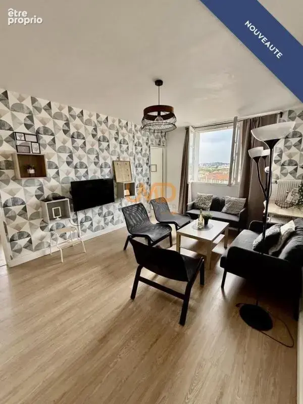 Appartement à NIMES
