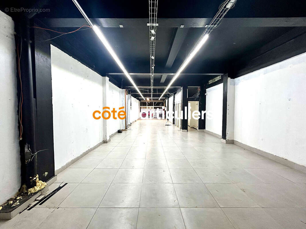 Commerce à POINTE-A-PITRE