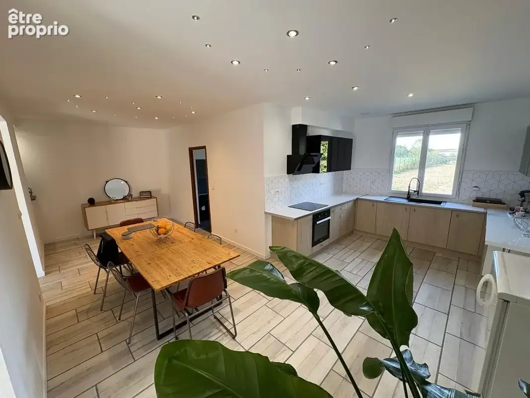 Maison 5 pièces 138 m² à vendre à Hattencourt (80700) - photo 3