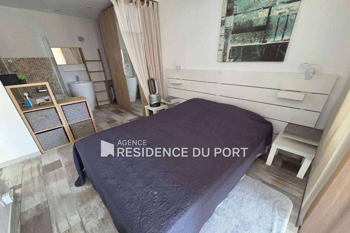 Appartement à MANDELIEU-LA-NAPOULE