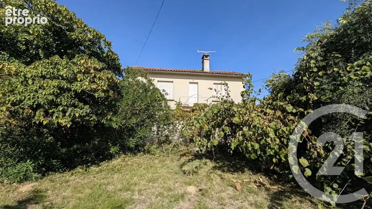 Photo Maison à Roquefort au prix de 138 500€
