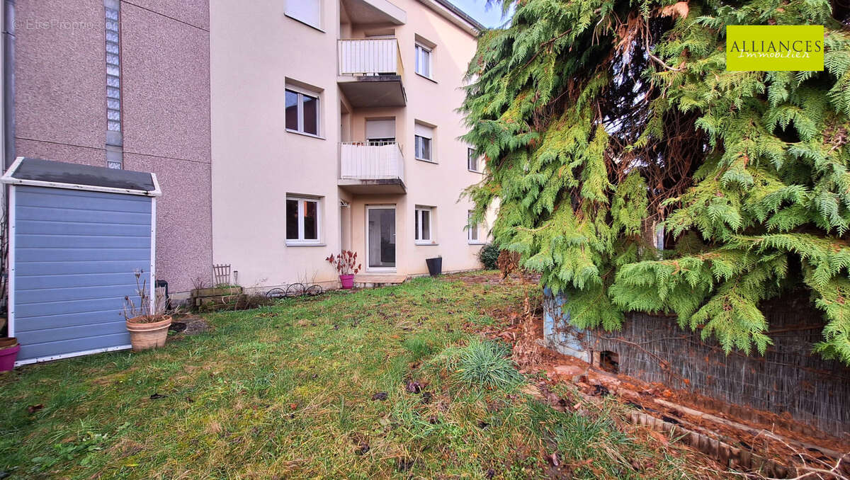 Appartement à VILLAGE-NEUF
