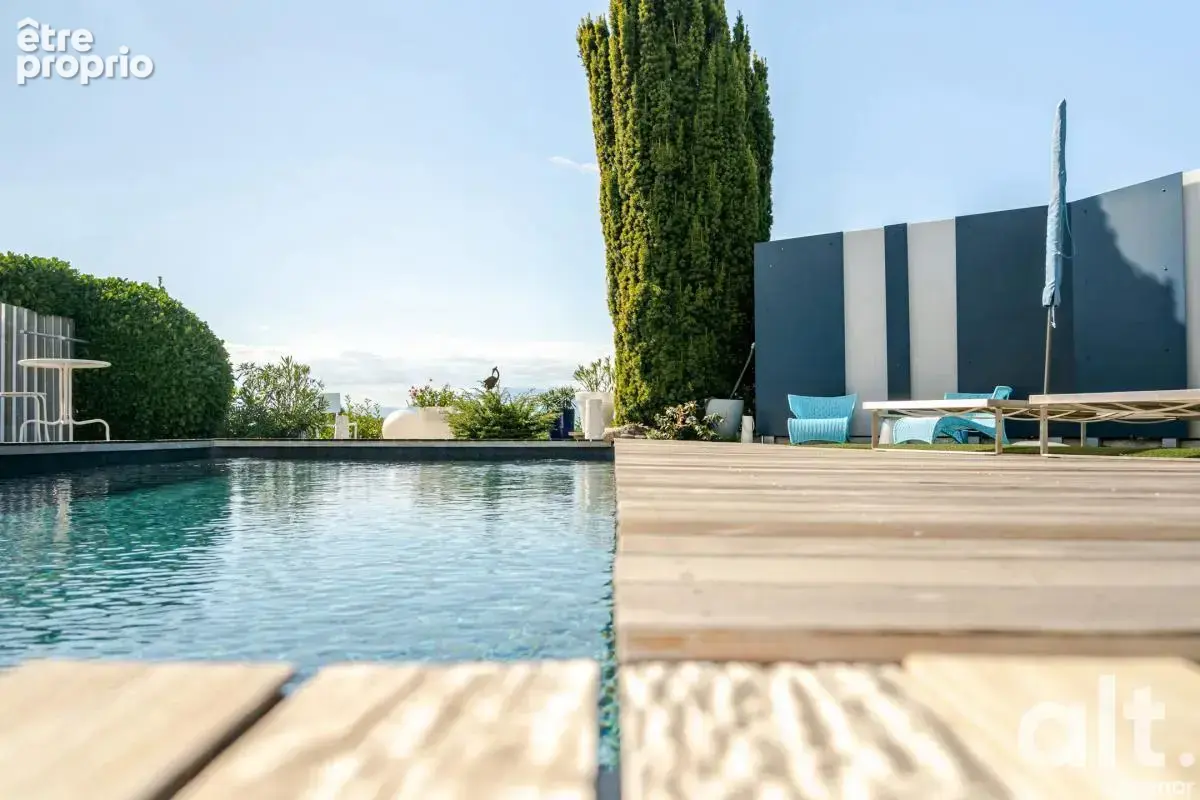 Villa à Collonges-sous-Salève — vue Salève et piscine - photo 4