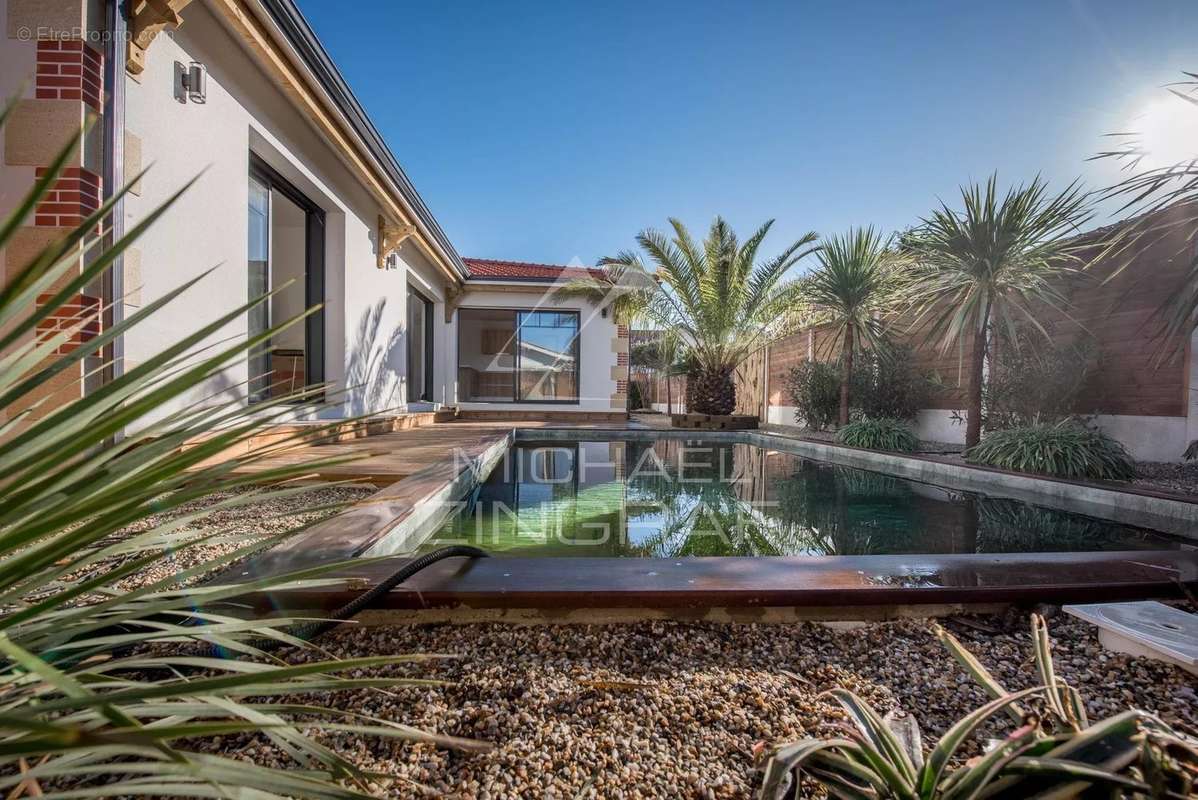 Maison à GUJAN-MESTRAS