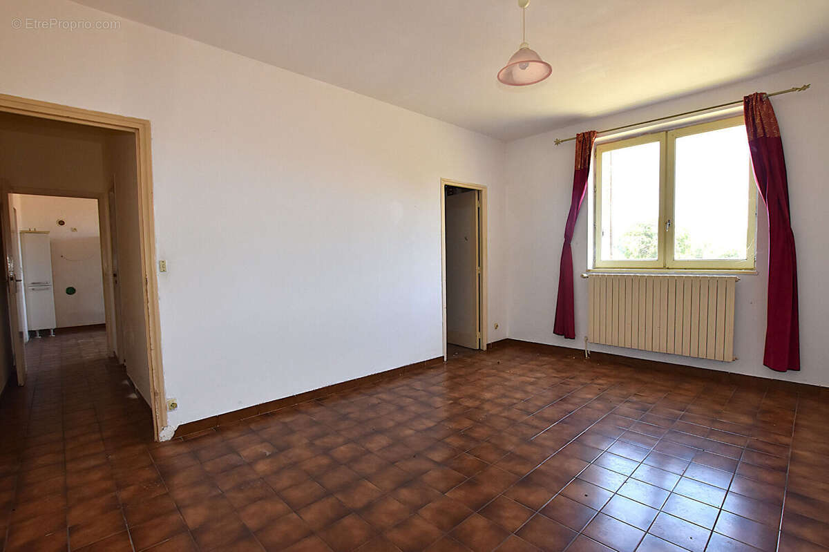 Maison à JALIGNY-SUR-BESBRE