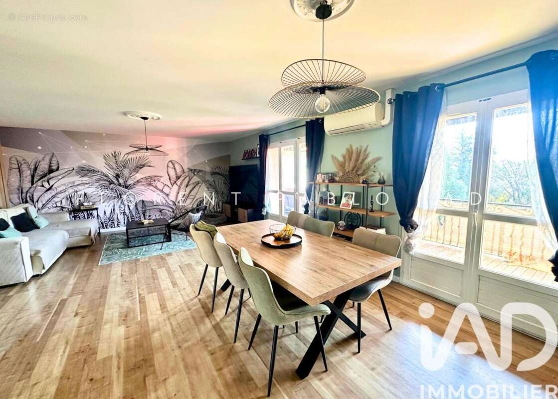 Photo 1 - Appartement à OLLIOULES