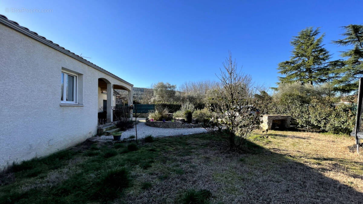 Maison à SAINT-BAUZILLE-DE-PUTOIS