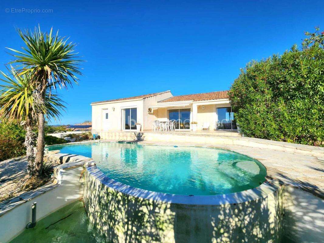 Maison à CASTELNAU-DE-GUERS