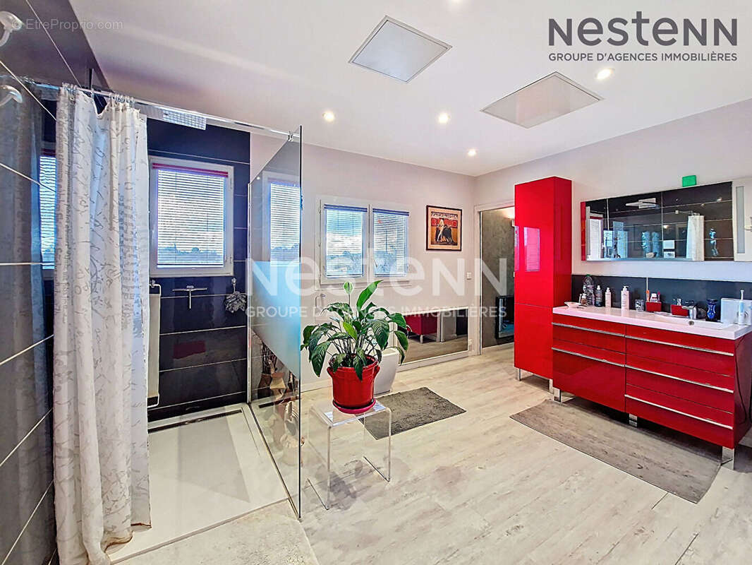 Maison à LUNEL-VIEL