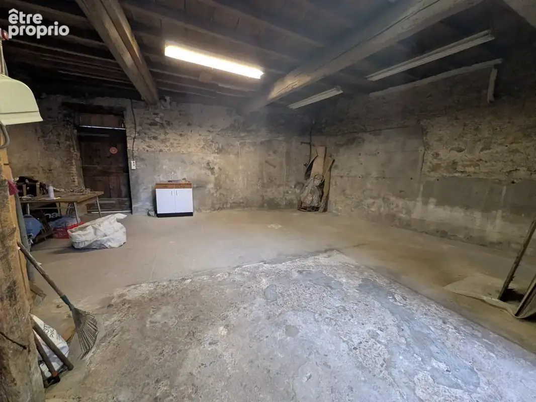 Maison 8 pièces 75 m² à vendre à Sain-Bel (69210) - photo 3