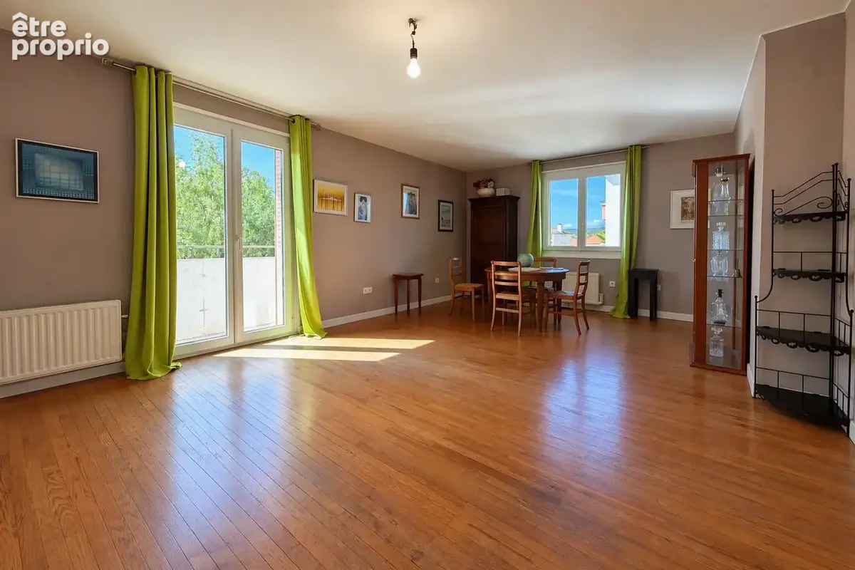 CRAN-GEVRIER  Un T3 agréable avec balcon, à découvrir ! - photo 2