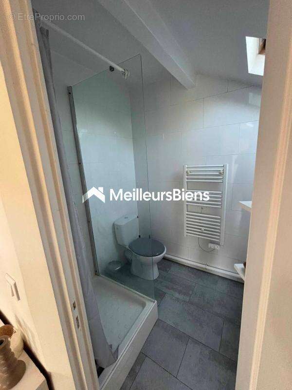 Appartement à BEAUCHAMP