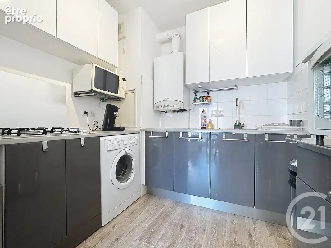 Appartement 2 pièces 42 m² à vendre à Dammarie-Les-Lys (77190) - photo 3