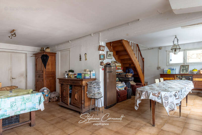 Maison à NEUVIC