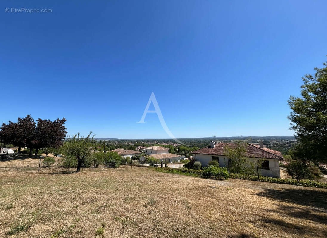 Superbe terrain de 897m² avec vue sur Rabastens ! - photo 5