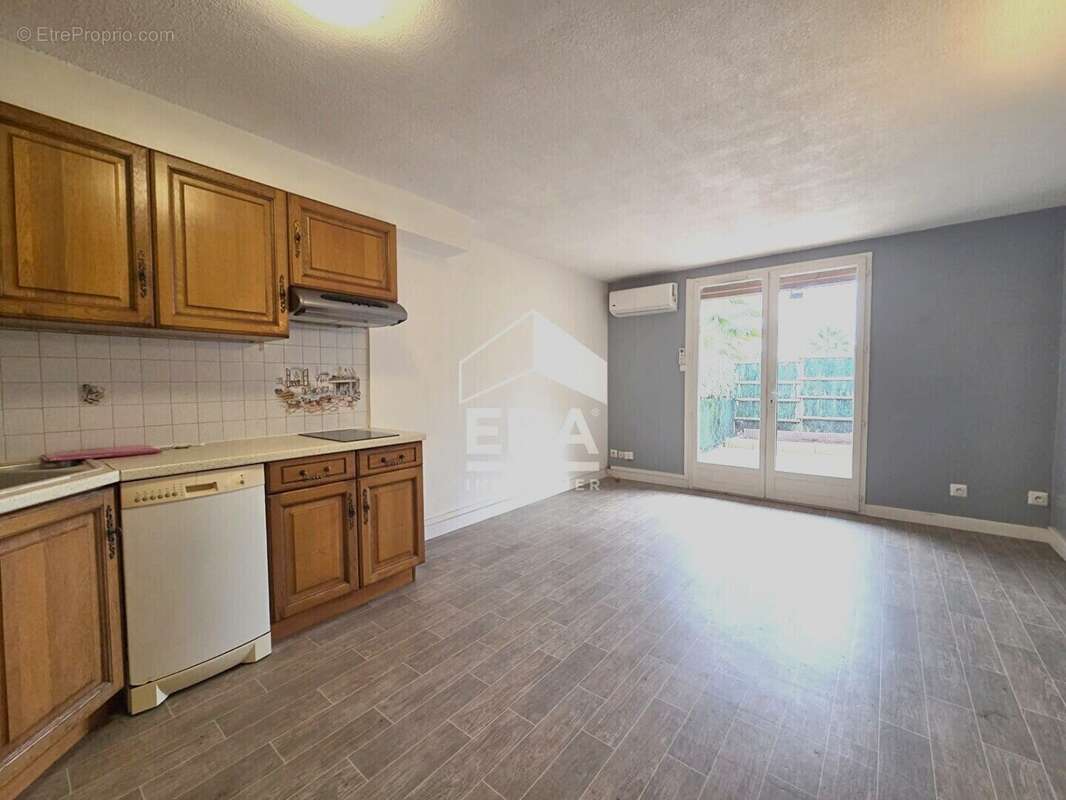 Maison à VILLENEUVE-LOUBET