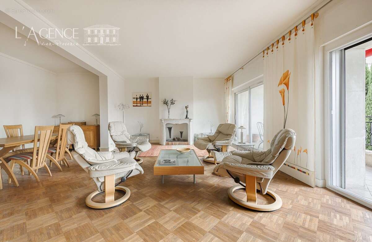 Appartement à AIX-EN-PROVENCE