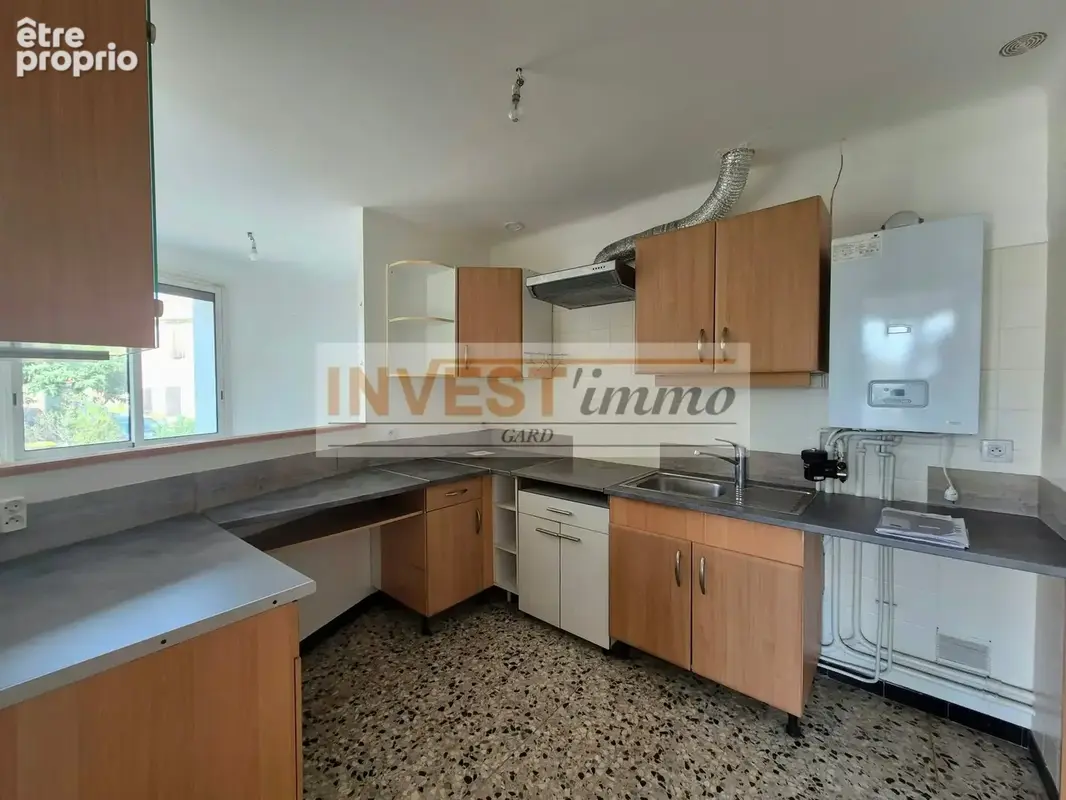 Spécial investisseur   propriété : 2 logements + garage + jardin   fort potentiel - photo 9