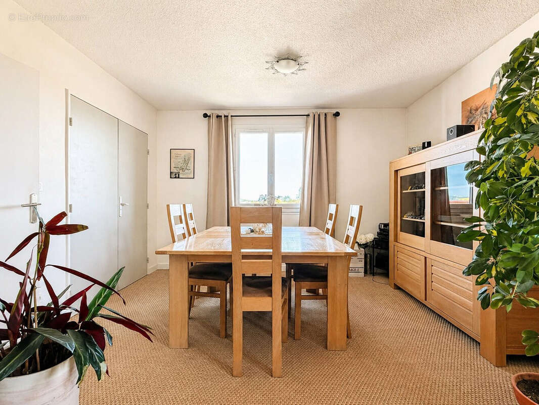 Appartement 91 m² à Combronde  - photo 6