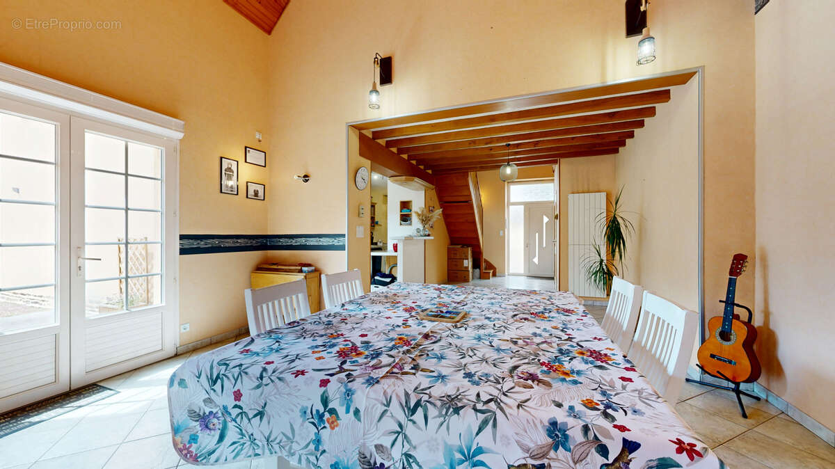 Maison à PARIGNY
