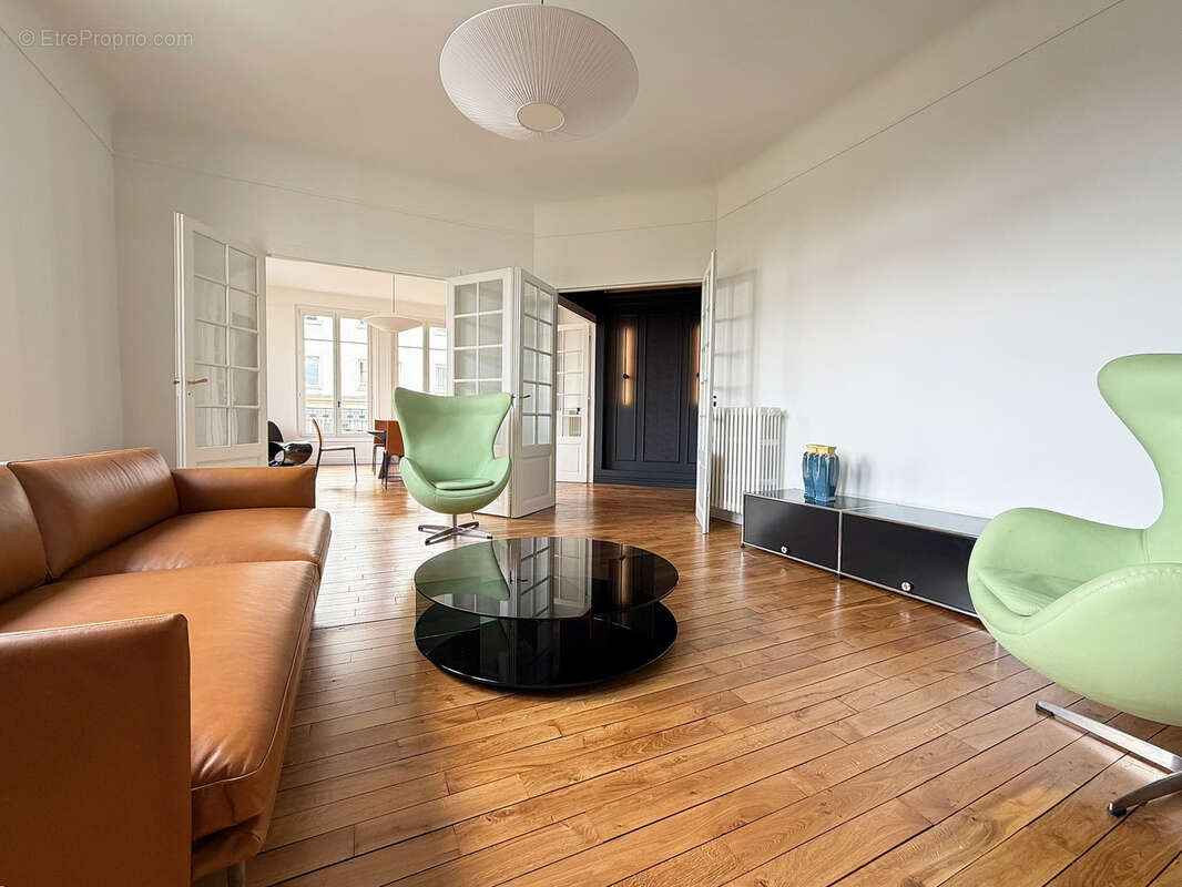 Sublime appartement secteur Cathédrale - Centre-ville - photo 2