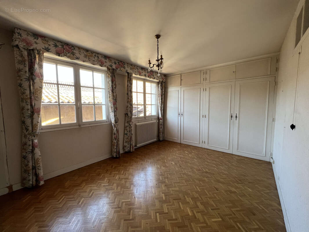 Maison à SAINT-PARRES-LES-VAUDES