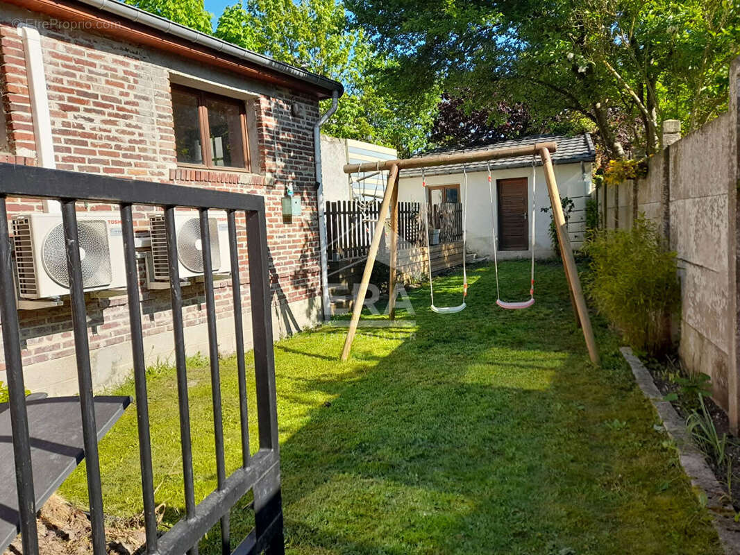 Maison à TERGNIER
