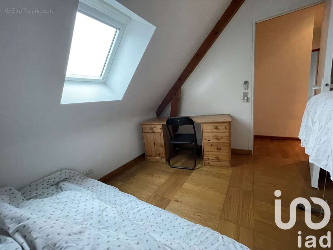 Photo 3 - Maison à LA BREILLE-LES-PINS