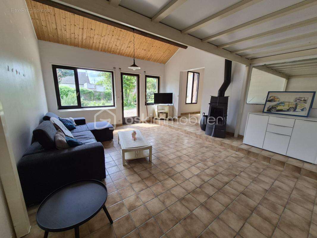 Maison à VIGNEUX-SUR-SEINE