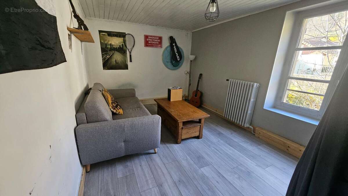 Maison à CHARAVINES