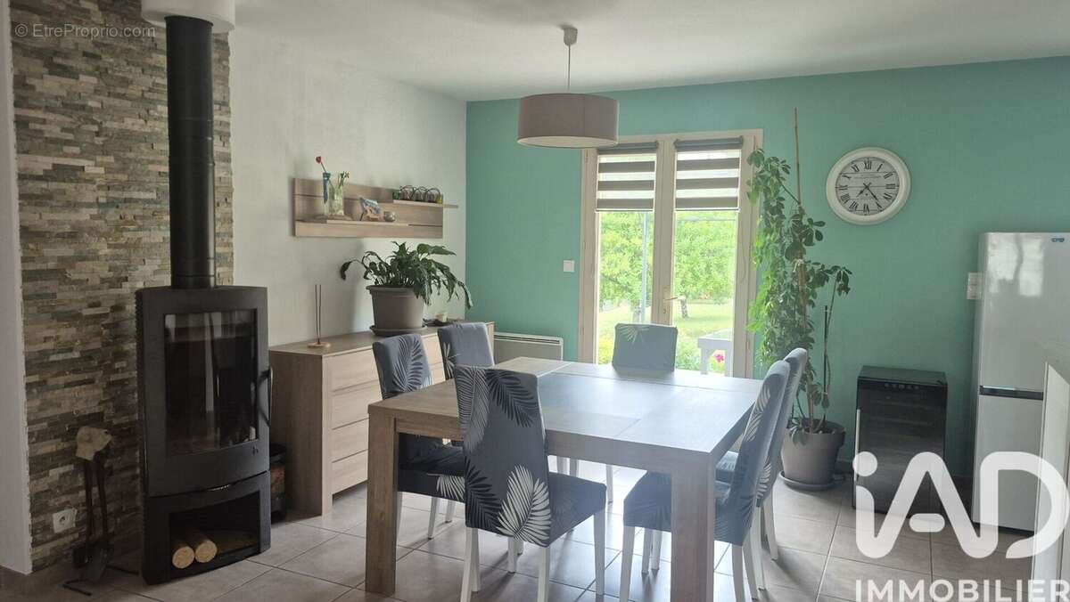 Photo 4 - Maison à SAINT-LEONARD-DE-NOBLAT