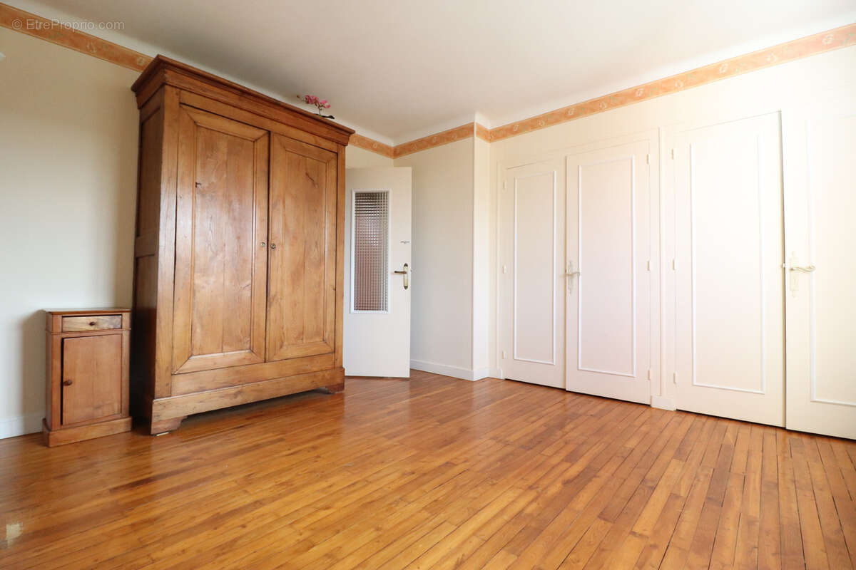 Maison à SAINTE-PAZANNE