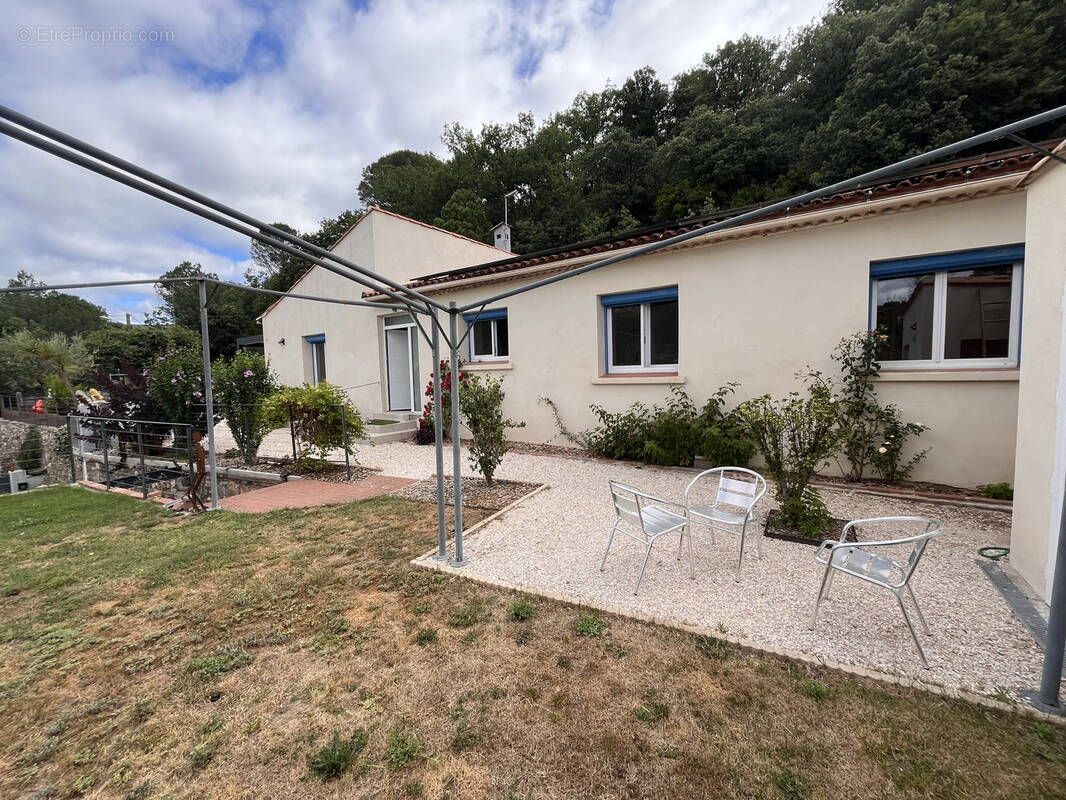 Maison à LAMALOU-LES-BAINS