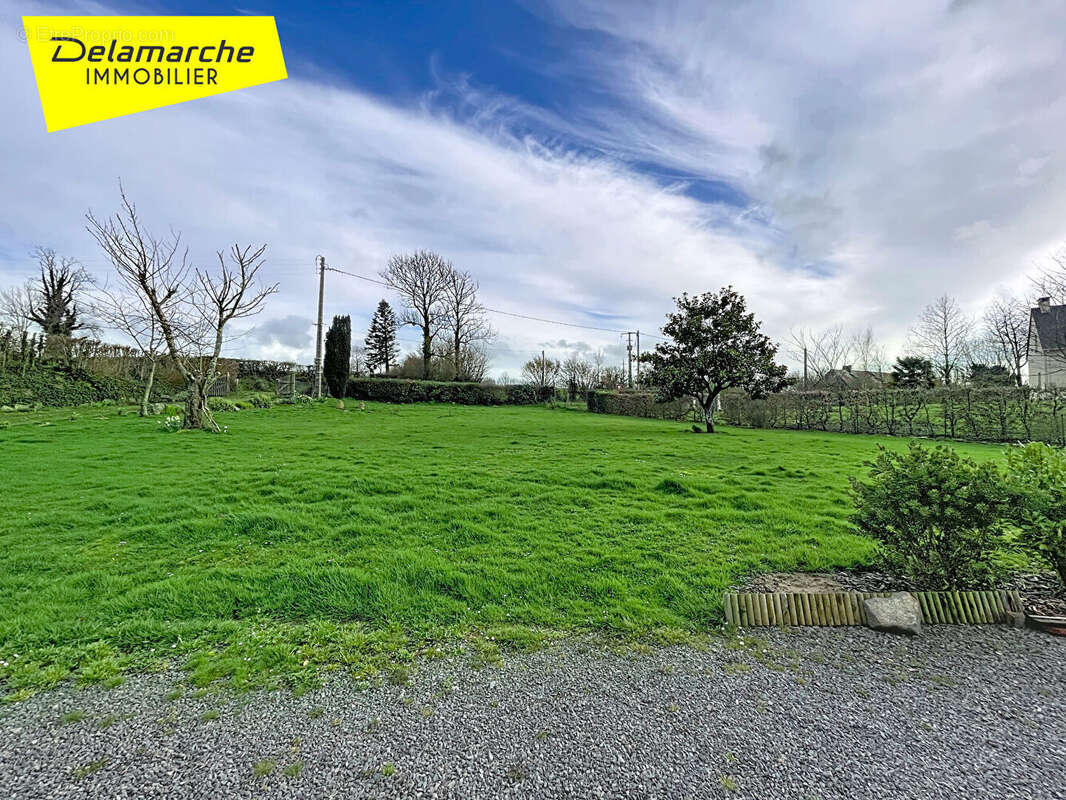 Maison à SAINT-SAUVEUR-LENDELIN