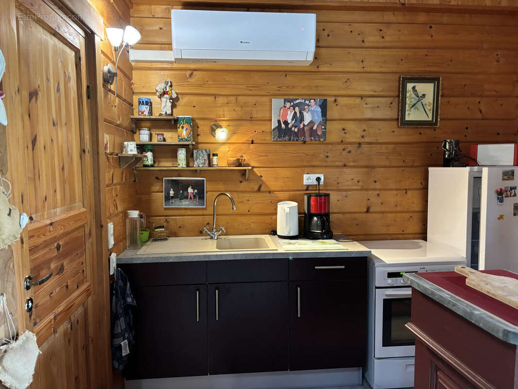 Maison à AUTRY-ISSARDS