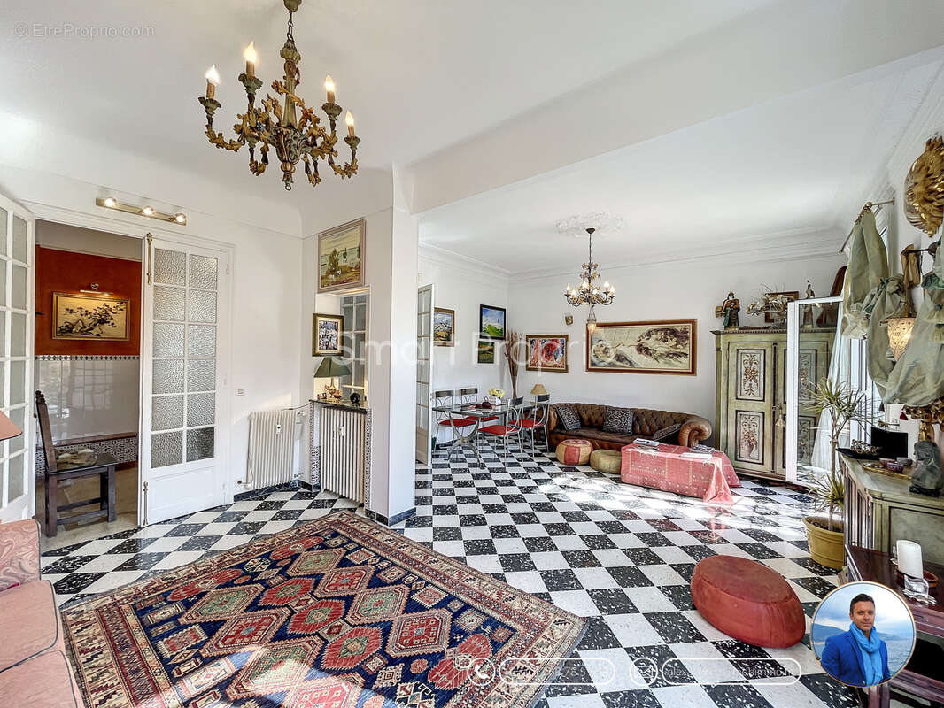 Appartement à MENTON
