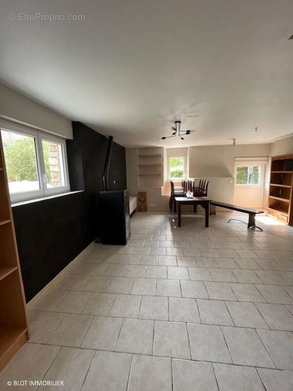 Maison à ERCE-PRES-LIFFRE