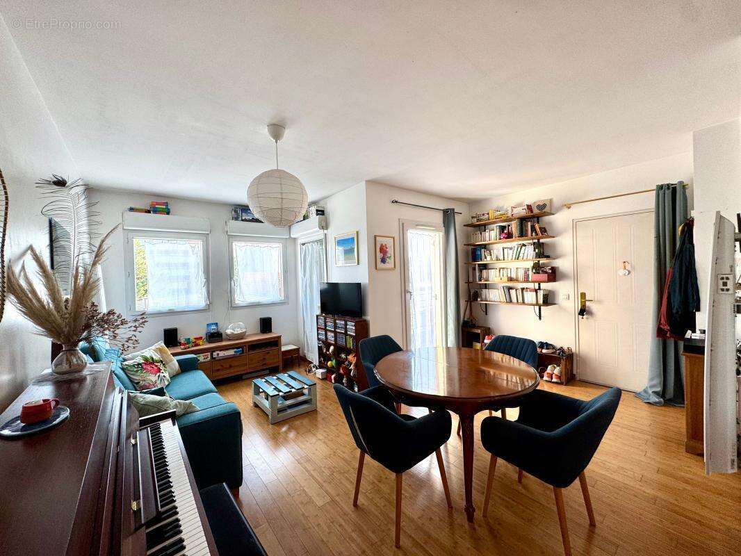 Appartement à JUVISY-SUR-ORGE